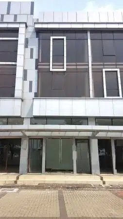 Ruko avenue 3lt 5x17 85m Boulevard JGC Jakarta Garden City