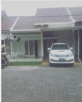 Rumah Cantik Luas 96 Dekat Summarecon Bekasi di Perwira Bekasi Utara