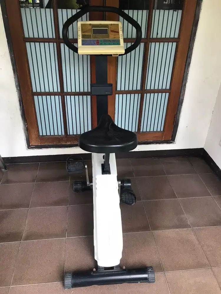 1 SET ISI 3 ALAT OLAHRAGA FITNESS