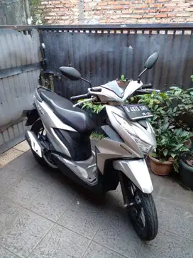 HONDA BEAT DELUXE SILVER 2021