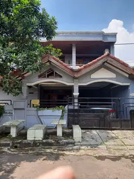Dijual rumah mewah posisi hook 2 lt Perum Puri  Anggrek Mas,Depok