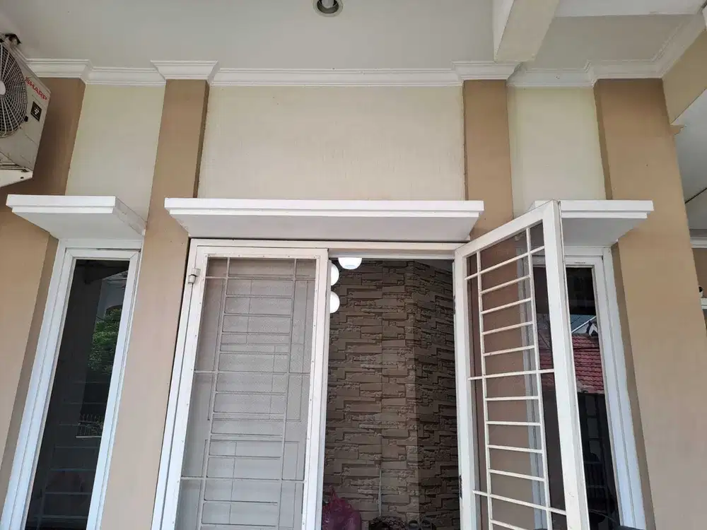 Dijual rumah siap huni di Cendana Perumahan Galaxy Bekasi