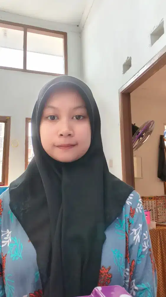 Mencari pekerjaan art/mengasuh anak