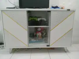 meja laci ruang tv
