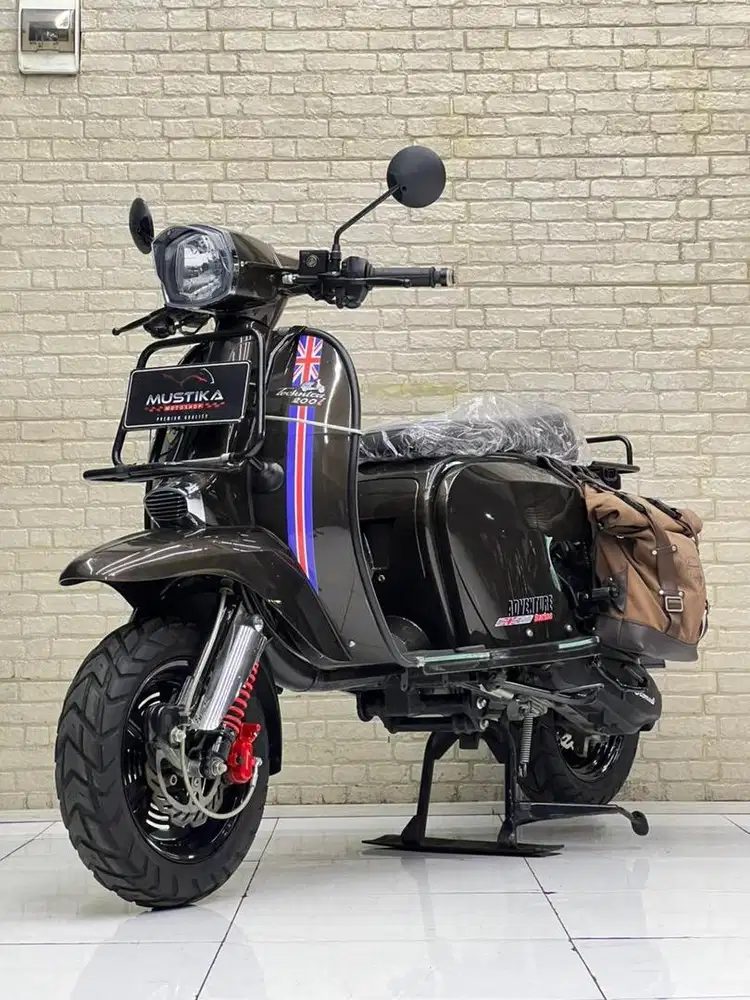 Scooter Premium‼️ Scomadi Adventure 200i ABS 2024 - Zaky Mustika