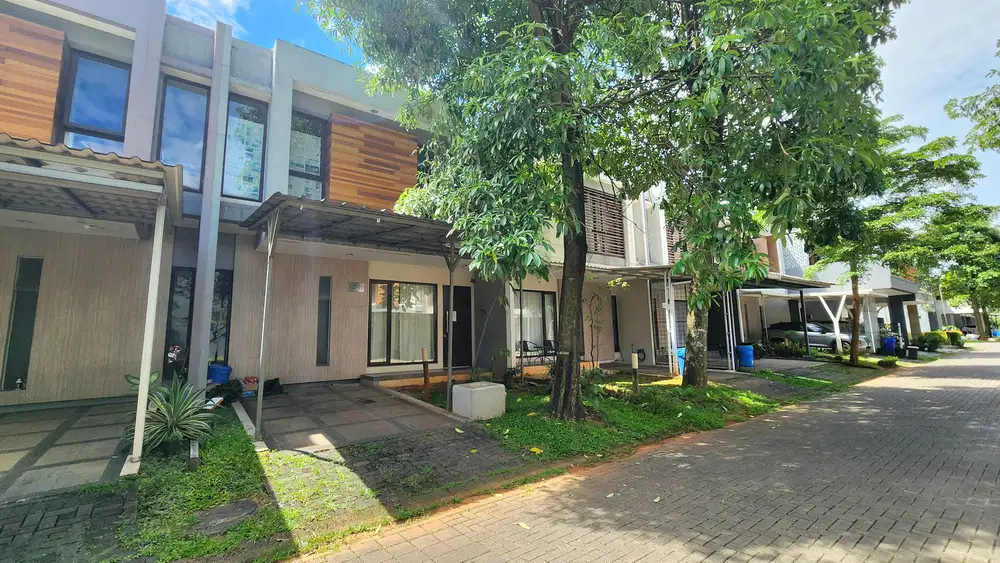 Rumah Eminent BSD Murah hadap selatan shm