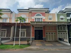 Dijual Rumah Full Renovasi di Mennagio Gading Serpong, Tangerang