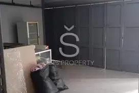 DIJUAL RUMAH 2 LANTAI SIAP HUNI DI MELONG KOTA BANDUNG.