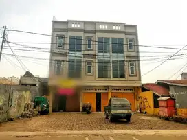 Dijual Ruko Tersewa 3 Lantai  di Semplak Bogor Cocok Untuk Investor