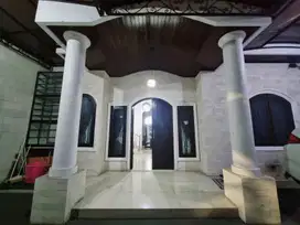 DI JUAL RUMAH KAWASAN MERPATI PESANGGRAHAN