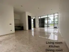 Vco - Disewa Rumah Baru & Mewah 10x20 Golf Island PIK