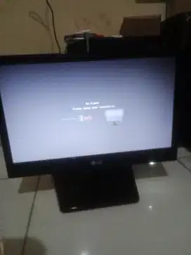 LED monitor 16 inchi merk LG