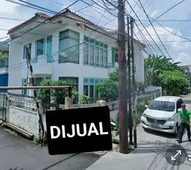 Dijual Rumah Taman Ratu Hook 2lantai,SHM.