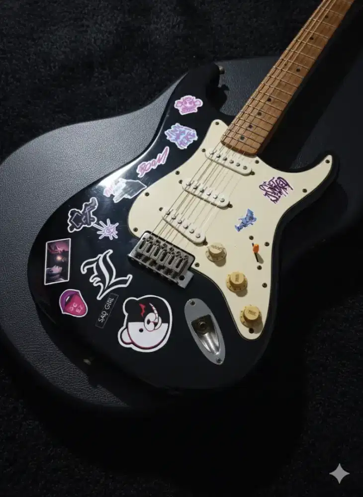 Squier stratocaster california
