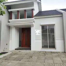 Dijual murah rumah Grand Harvest Cluster Belvoir
