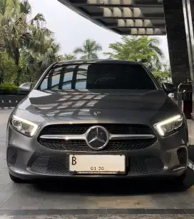 Mercedes Benz A200 MBUX 2020 W177 cla200 amg 2019