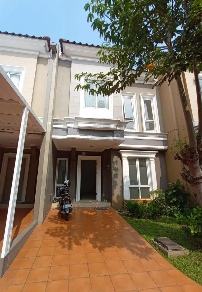 Di Jual Rumah Siap Huni Karelia Village Gading Serpong