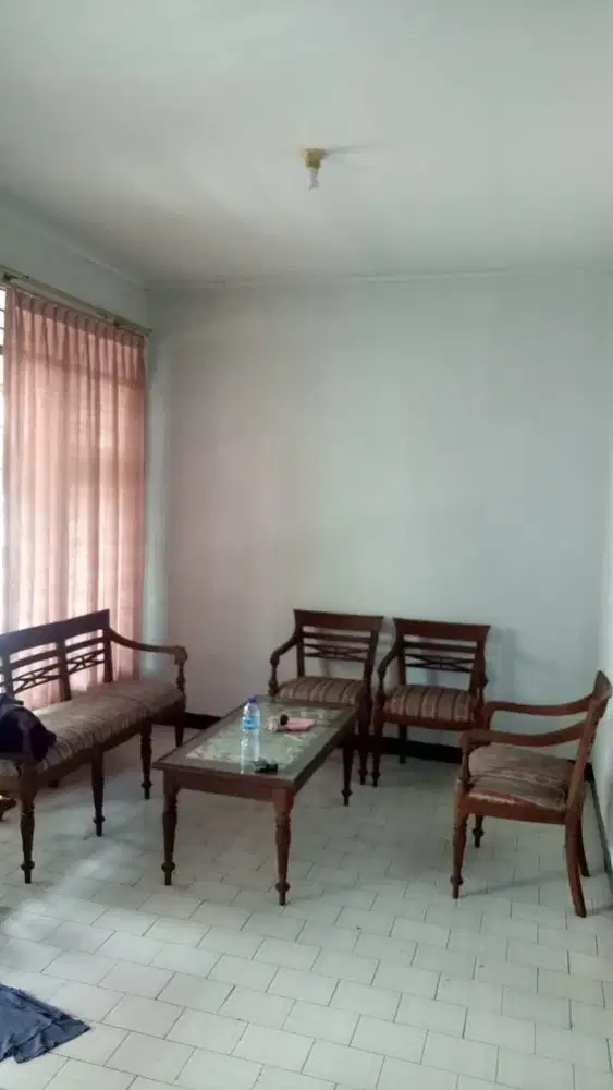 TURUN HARGA! Rumah Hook Luas di Kayu Putih – 8 KT, Lokasi Strategis
