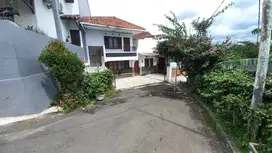 Rumah dengan view gunung Jl Skip Lanwang Gintung Bogor Selatan