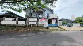 Rumah Bangunan 2 Lantai Di Raya Pakisjajar Strategis Untuk Usaha