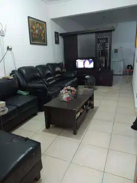 Rumah komplek jual cepat siap huni peninggilan utara ciledug