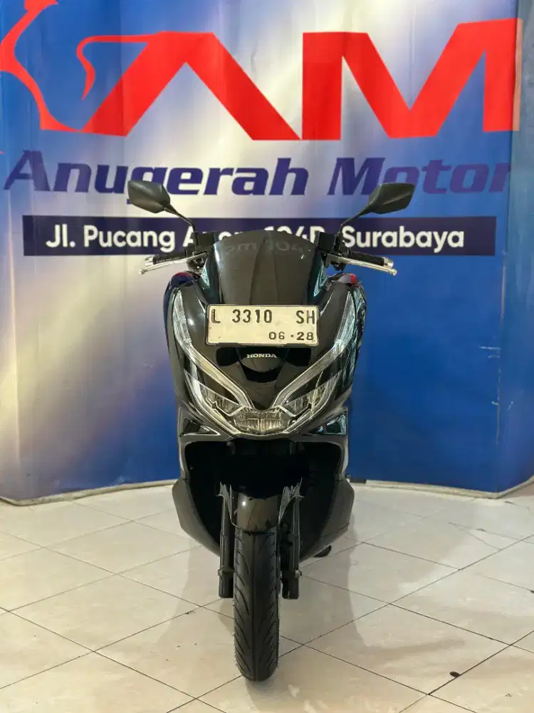 KM 5RIBU - HONDA PCX 150 ABS TH 2018 KEYLESS