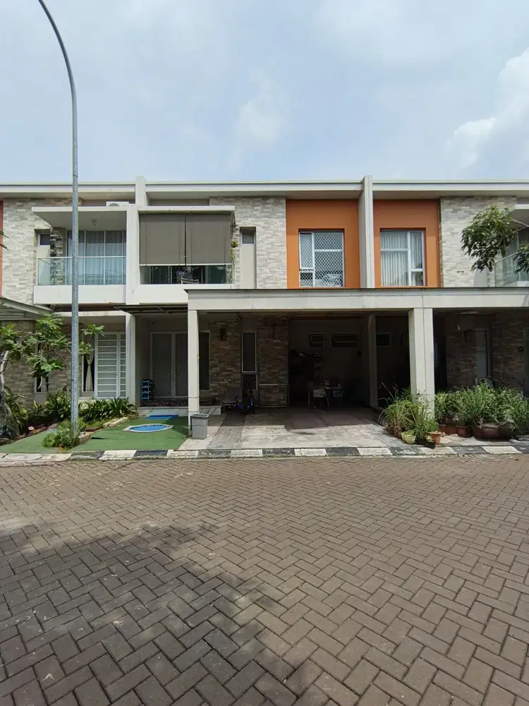 Rumah di Sedayu City Kelapa Gading, Kondisi Fully Furnished, Mewah