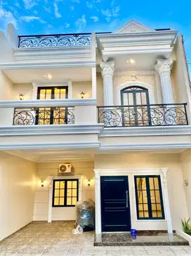 DIJUAL  CLASSIC HOME DI JOE JAGAKARSA