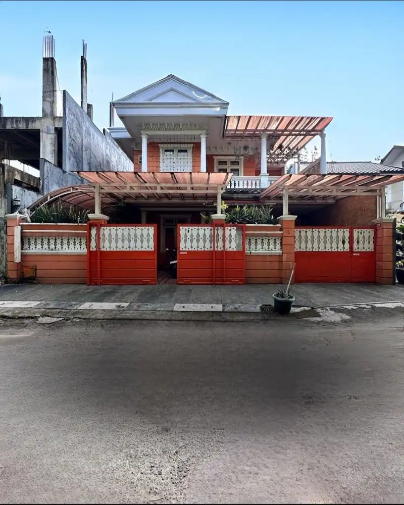 RUMAH 2 LANTAI ABDUL MAJID AREA KEBAYORAN BARU