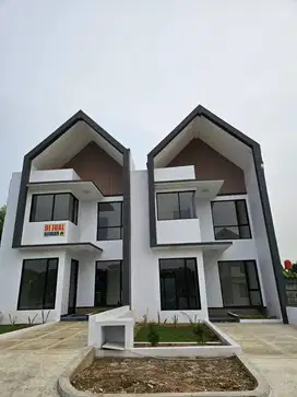 RUMAH MEWAH 2 LANTAI SCANDINAVIAN DI JAGAKARSA JAKARTA SELATAN