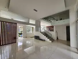 Dijual Rumah Bagus siap pakai di Citra garden 6