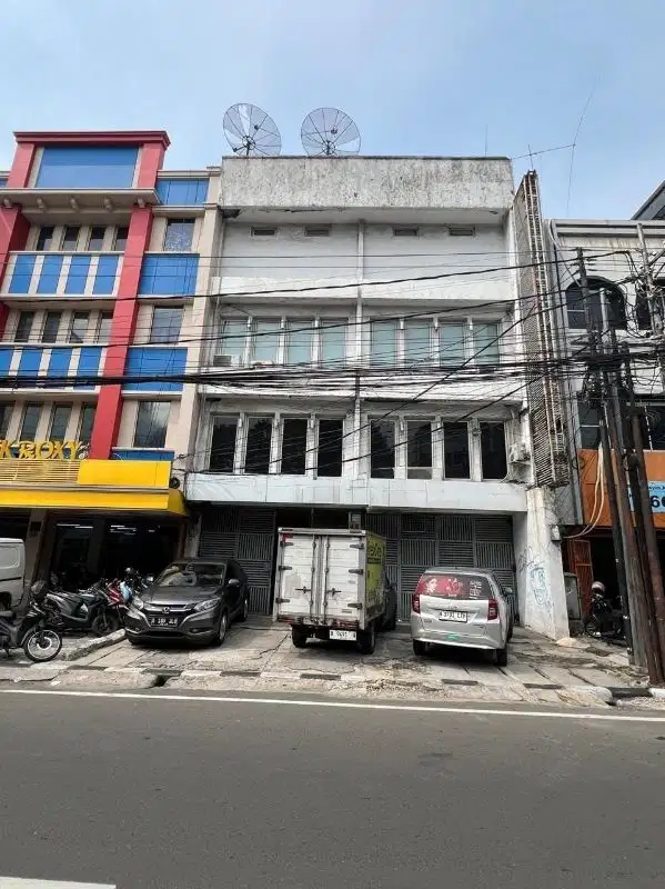 Dijual Gedung di KH Ashari Gambir Jakarta Pusat