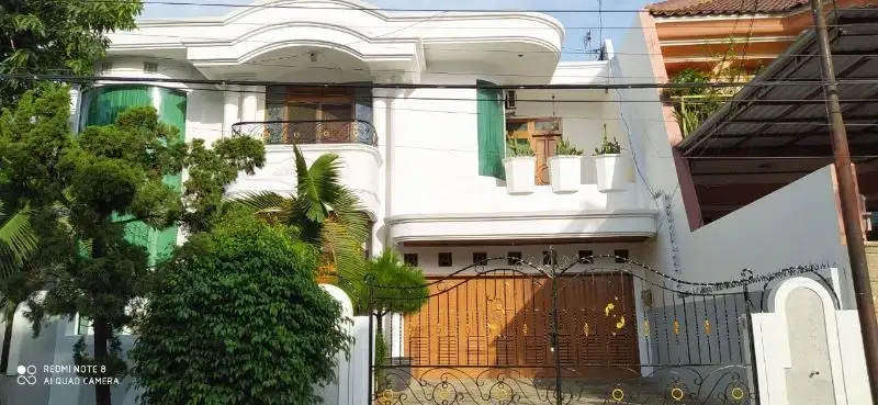 Rumah Luas Siap Huni di Komplek Billymoon Pondok Kelapa Jakarta Timur