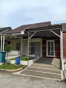 Rumah One Gate Sistem Nyaman Dihuni di Taman Kopo Indah 5