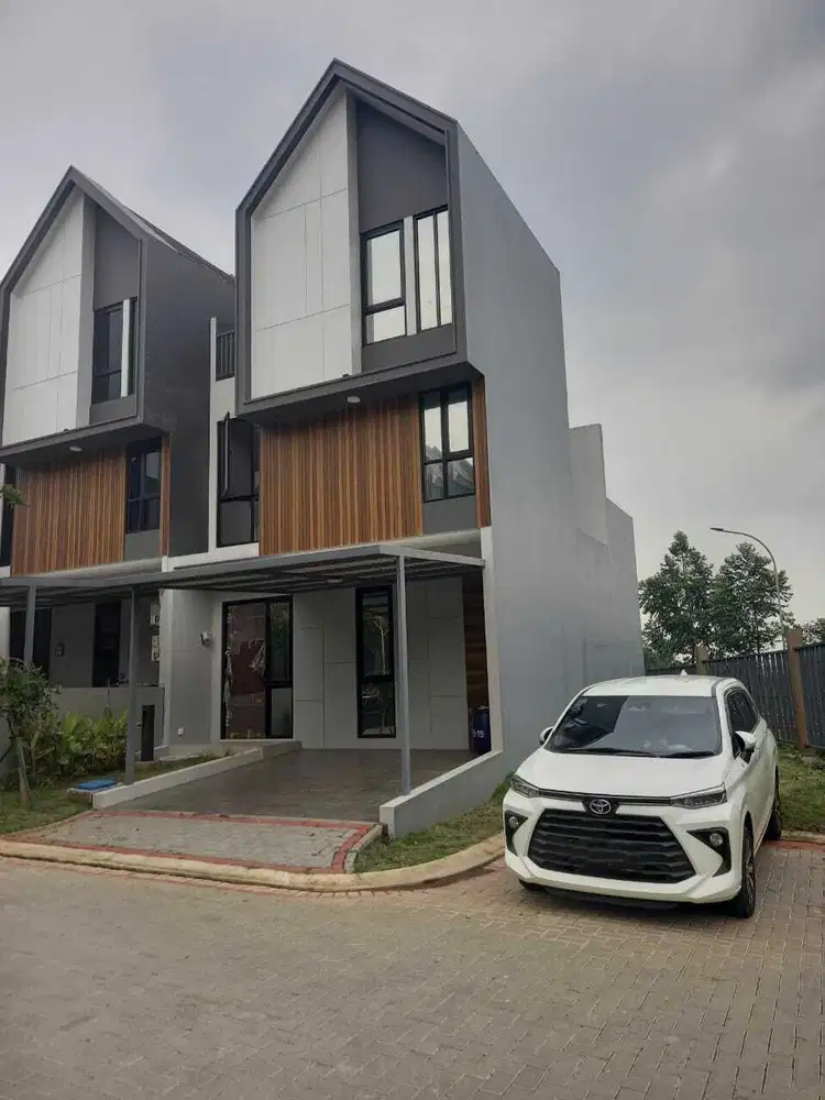 Rumah 3 Lantai HOEK JUAL CEPAT di Kota Wisata Cibubur terMurah