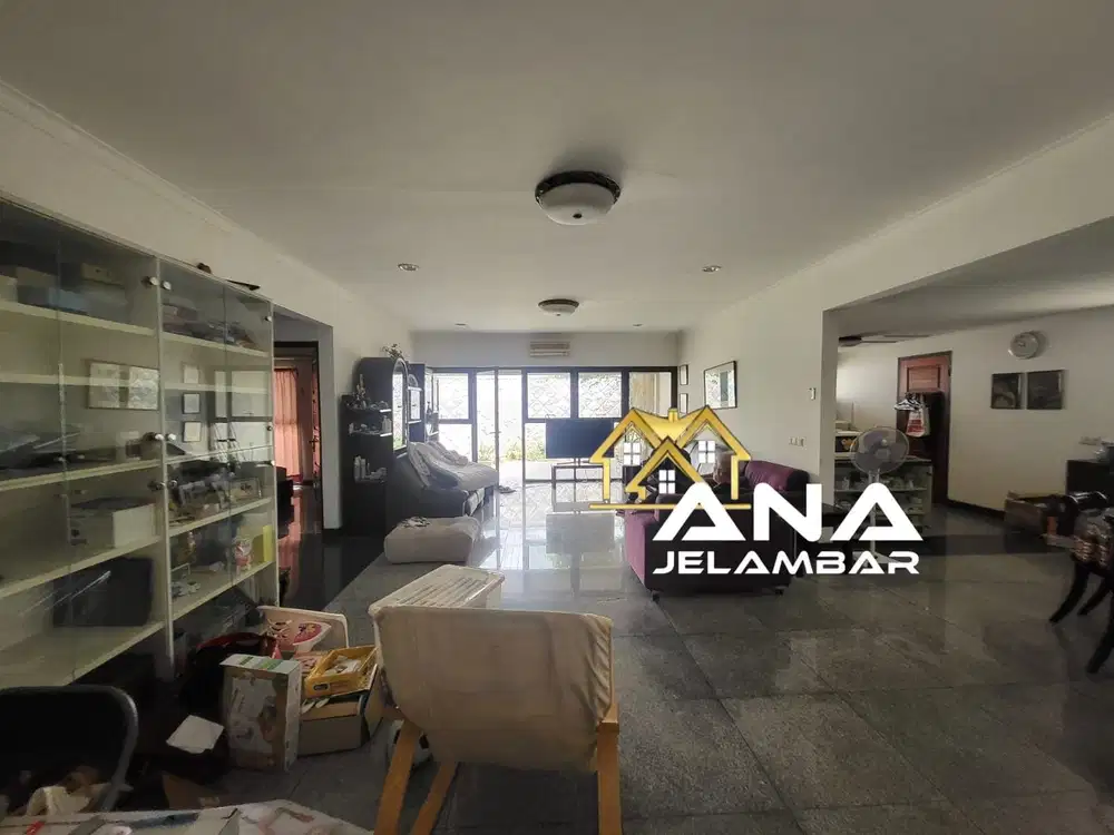 ANA RUMAH LUAS 15.5 X 25M² SIAP HUNI DI JELAMBAR