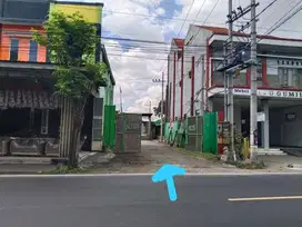Lelang Gudang gresik di gudang menganti
