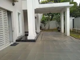 D jual rumah d menteng