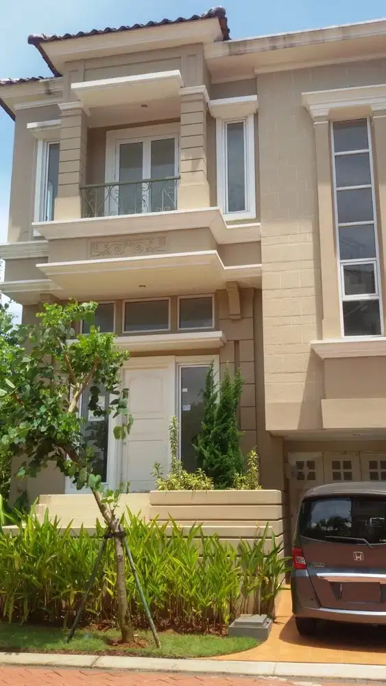 Cluster Elista Village Gading Serpong Rumah Hook 2 Lantai 2,7 M Nego