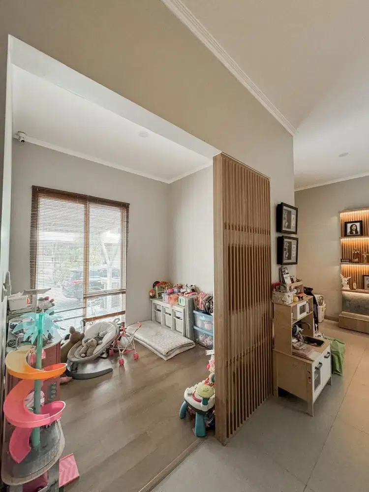 Dijual rmh semi furnish interior cantik renov Catriona Suvarna Sutera