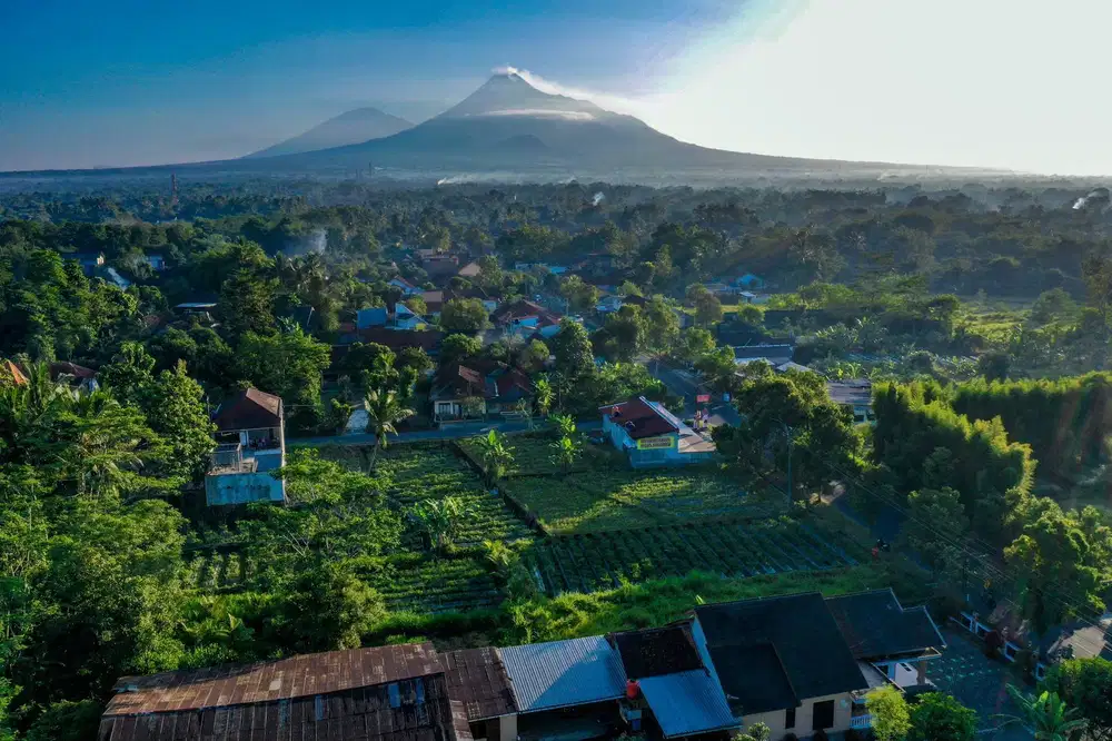 DIJUAL KAVLING SANGAT STRATEGIS PINGGIR JALAN DI SARIHARJO SLEMAN