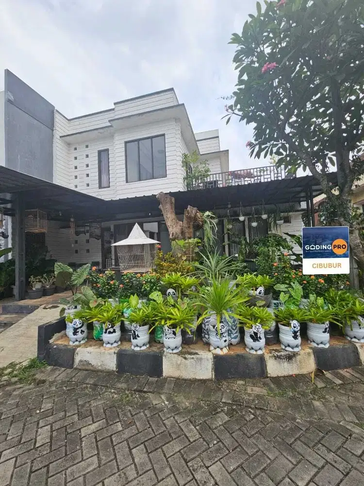 Di jual rumah posisi hoek di the address cibubur