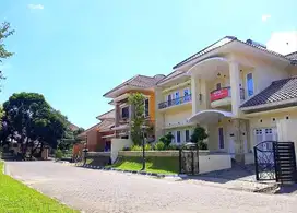 Rumah Mewah Tanah Luas Perumahan Tirtasani Residence Godean