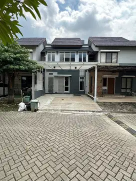 Dijual rumah siap huni, 6x15 casa  Jardin