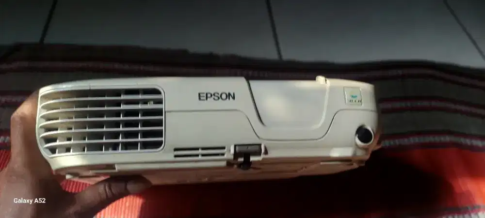 Epson EB S7 second