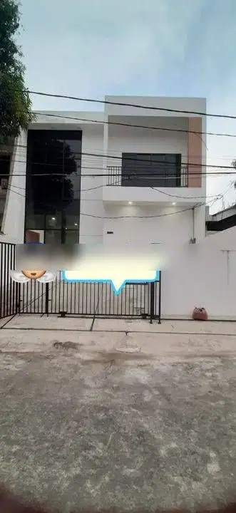 Rumah Brand New. Luas. Terang.