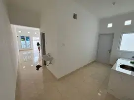 Dijual rumah baru renovasi di Harapan Indah Bekasi Barat