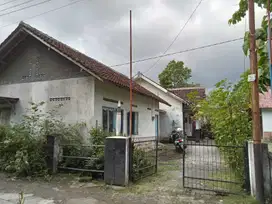 DIJUAL MURAH RUMAH SEDERHANA DEKAT PUSKESMAS KASIHAN AKSES MOBIL. JK10457