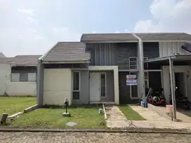 Dijual cepat Rumah hoek di Serpong Garden