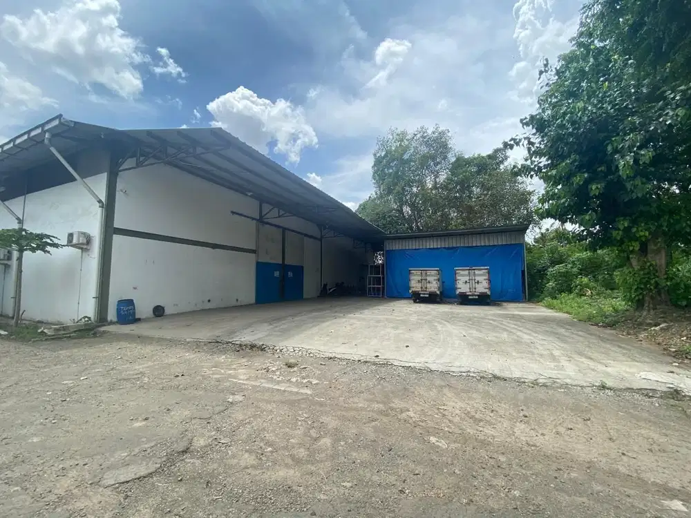 Disewa Gudang Akses Kontainer 40ft di Jl MH Thamrin Cikokol, Tangerang